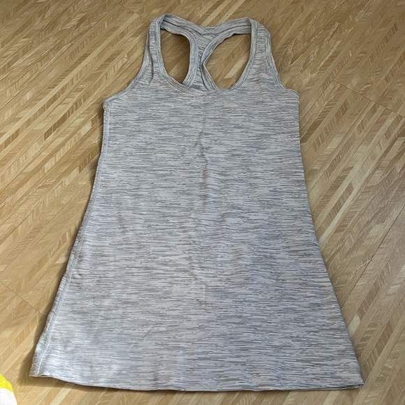 Lululemon racer back - Picture 1 of 2